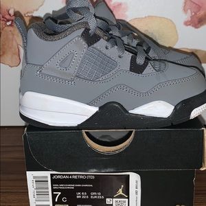 Retro Jordan 4 Cool Grey